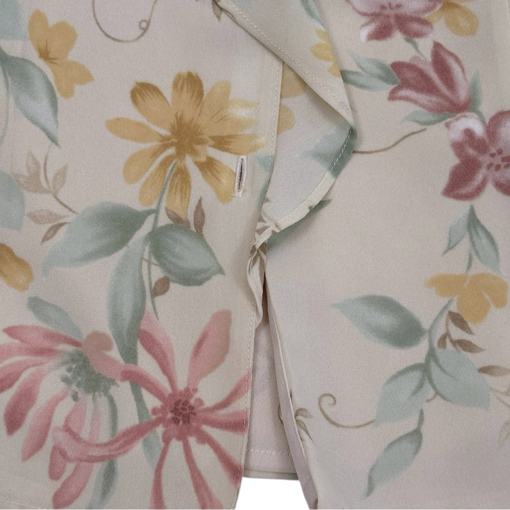 Laura Scott Vintage Tan Floral Button Up Blouse - 6 Petite - Picture 3 of 6